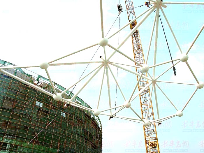 金昌体育馆网架安装